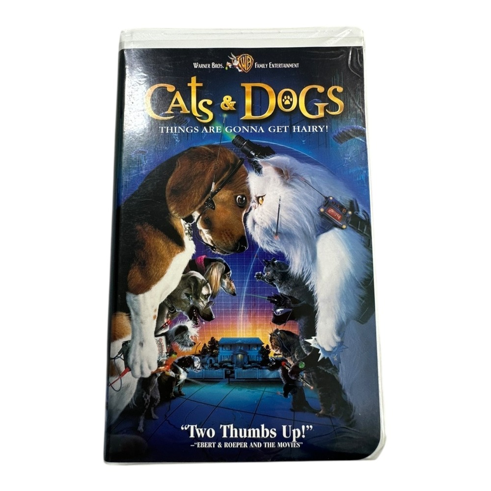 Cats‎ Dogs VHS Movie Warner Bros Family Entertainment 2001